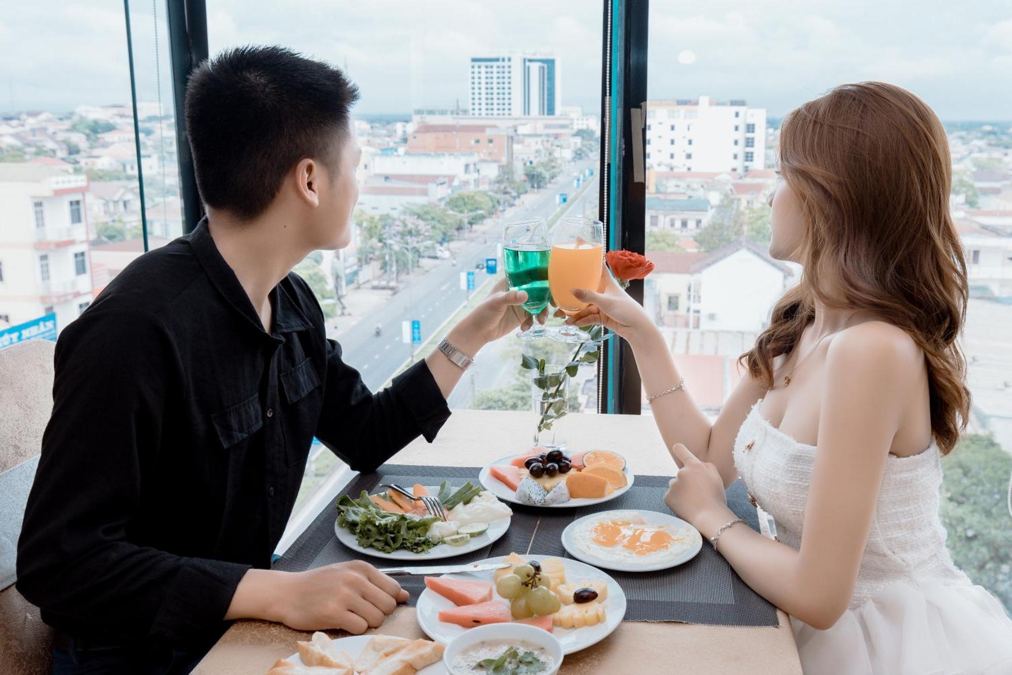 Golden Quang Tri Hotel Dong Ha Eksteriør billede